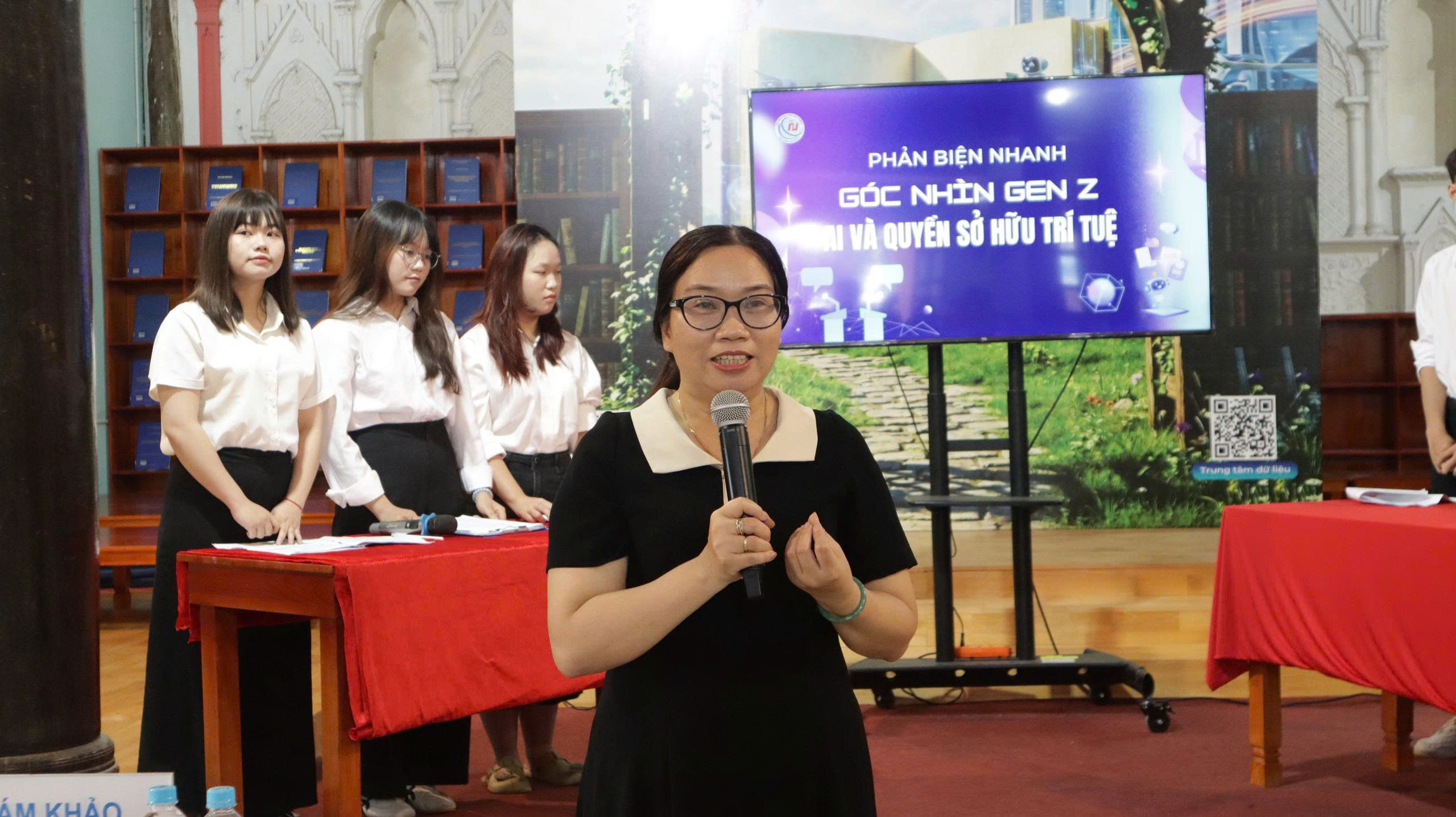 Tọa đàm “Pháp luật trong môi trường số”: Nâng cao nhận thức, xây dựng văn hóa ứng xử số