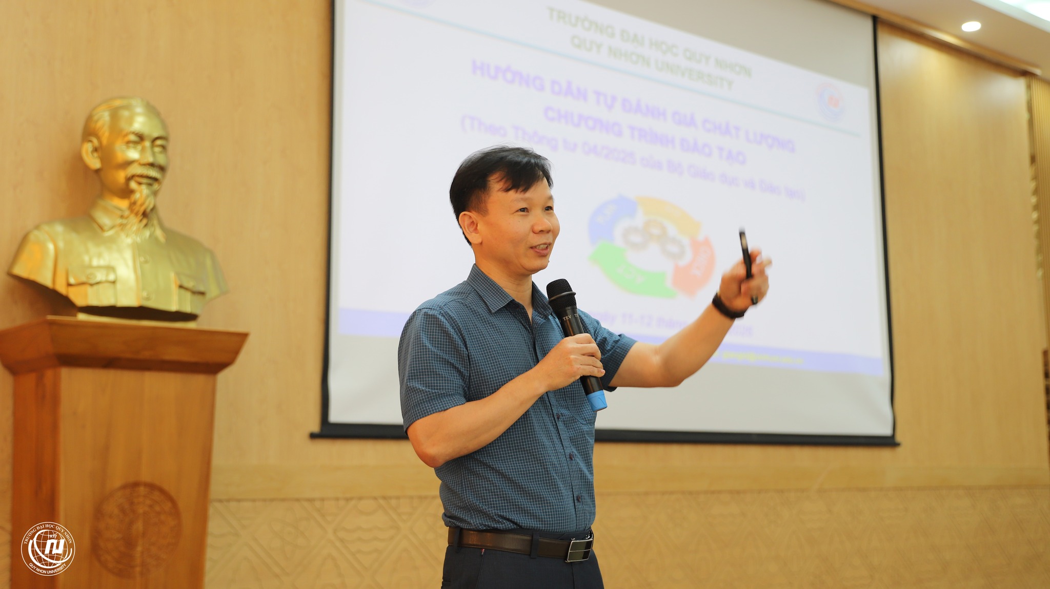 QNU tổ chức tập huấn công tác tự đánh giá chương trình đào tạo theo Thông tư 04/2025/TT-BGDĐT của Bộ Giáo dục và Đào tạo